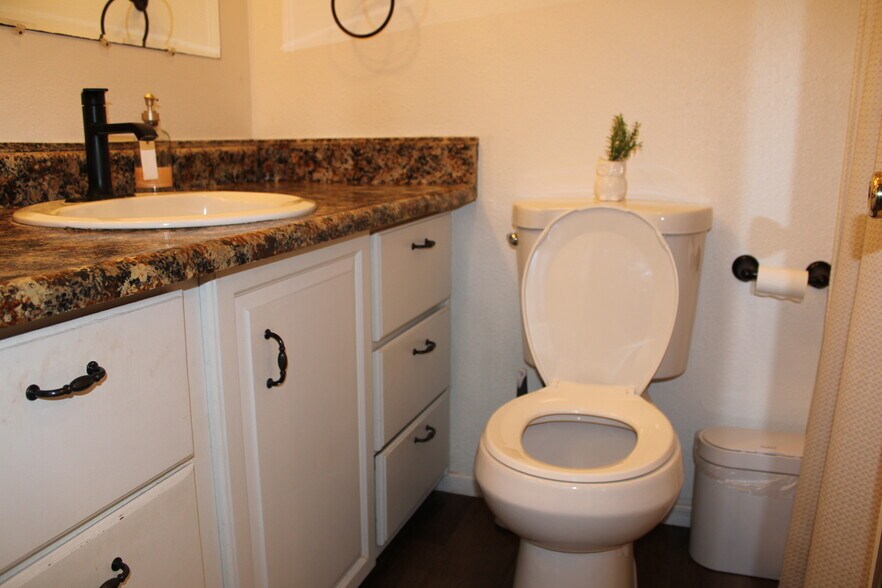 bathroom 1 - 4099 Huerfano Ave