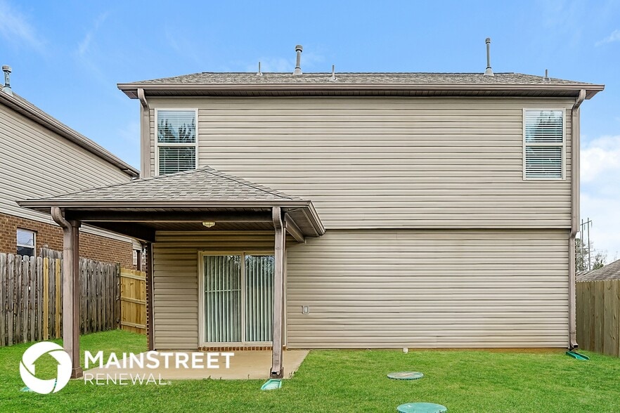 Building Photo - 618 Johnnys Cv