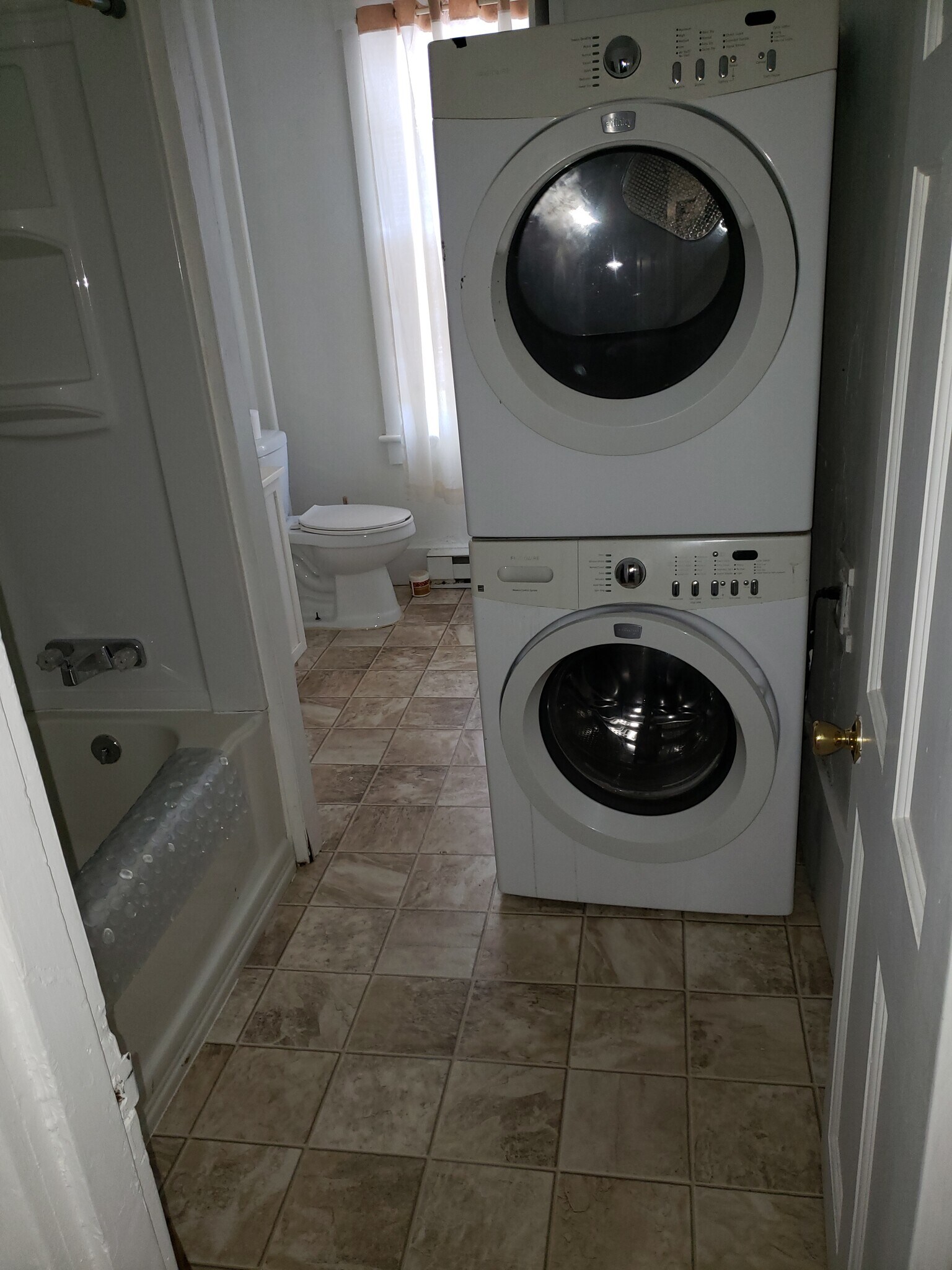 Building Photo - 510 Chestnut St