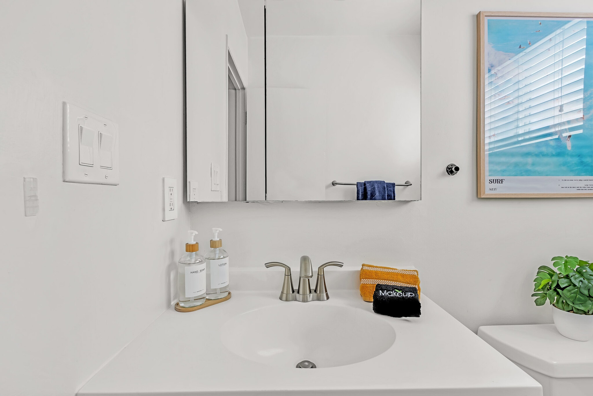 Building Photo - 15006 Burin Ave