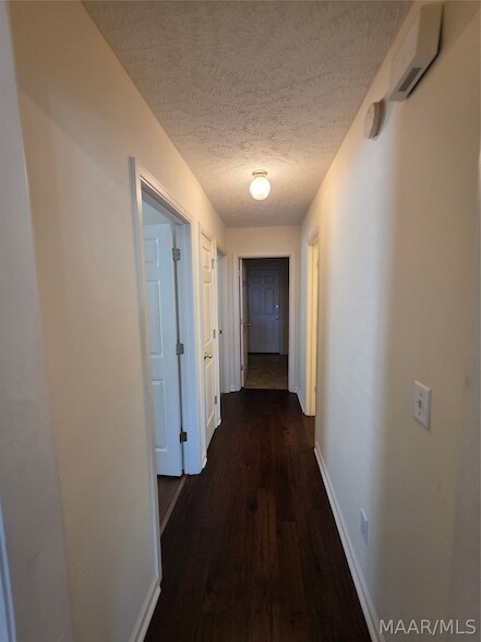 Building Photo - 9400 Bristlecone Dr