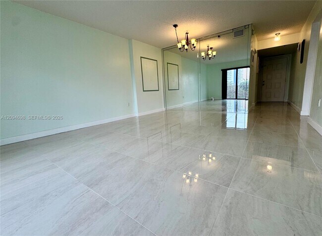 Building Photo - 1201 S Ocean Dr