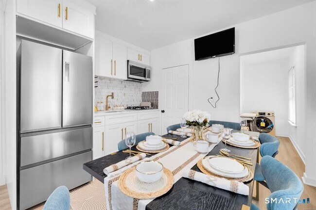 Building Photo - 500 Plank Rd