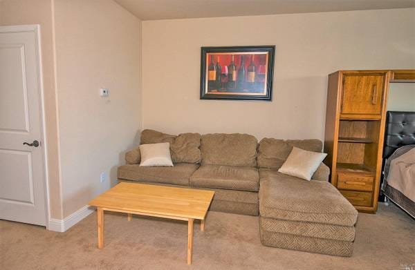 Building Photo - 1376 Gordon Ln