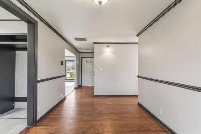 Building Photo - Newly renovated home with a large yard per...