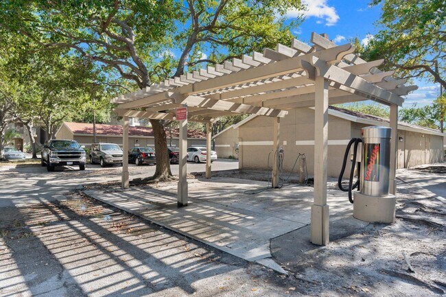 Building Photo - 1885 Palm Cove Blvd