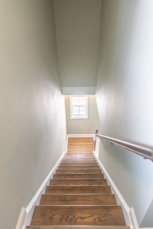 Building Photo - 268 N Hale St