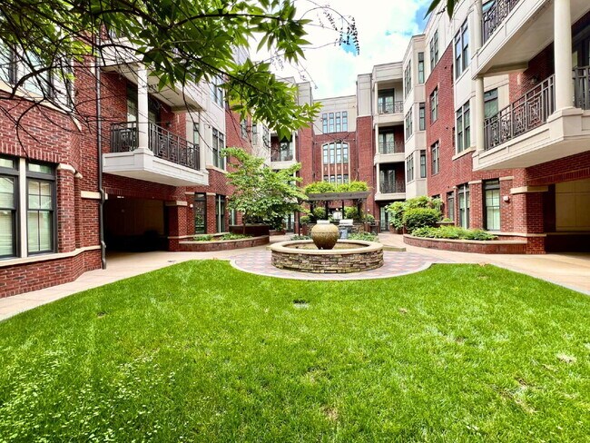 Building Photo - MYERS PARK! Welcome to your new home in Charlotte, NC!