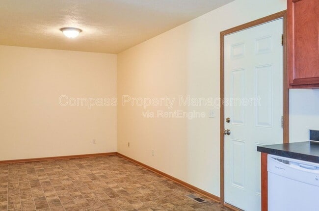 Building Photo - 11088 52nd Ave