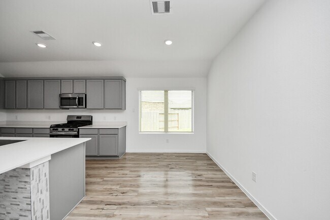 Building Photo - 5106 Marlin Reef Dr