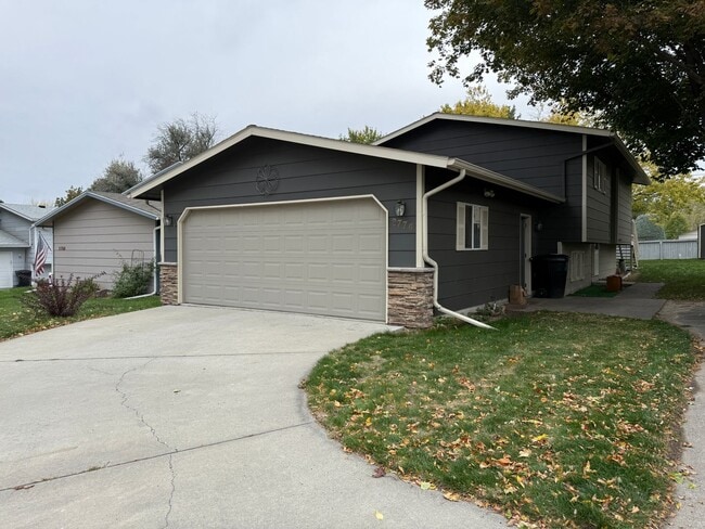 Primary Photo - West End 4/2 - Amazing Location