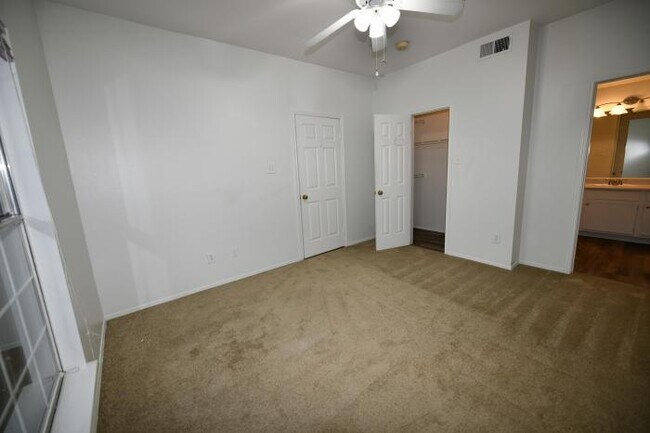 Building Photo - 1 bedroom in Plano TX 75093