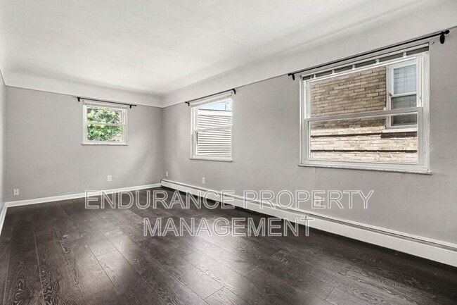 Building Photo - 1932 Truitt Ave