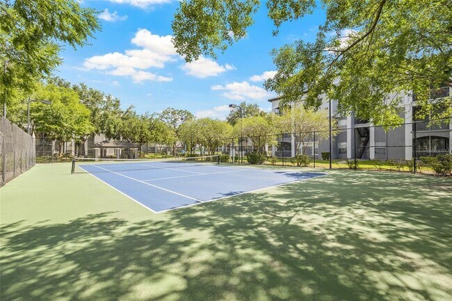 Building Photo - 5519 Legacy Crescent Pl