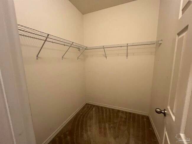 Building Photo - 7101 Joy St