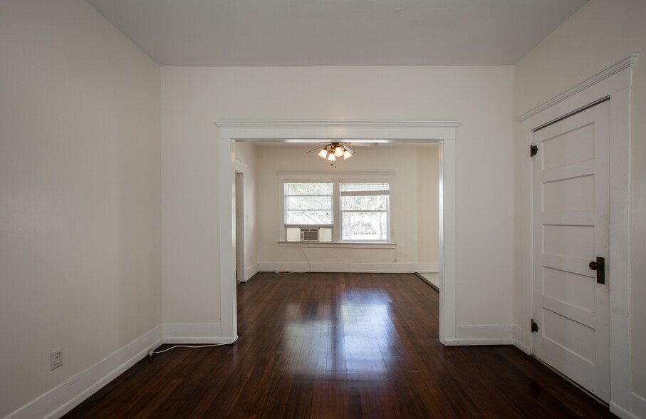 Big open space with Dining/Living/kitchen - 201 Pacific St