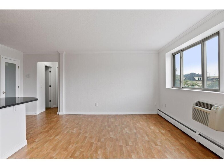 Building Photo - 3120 Hennepin Ave