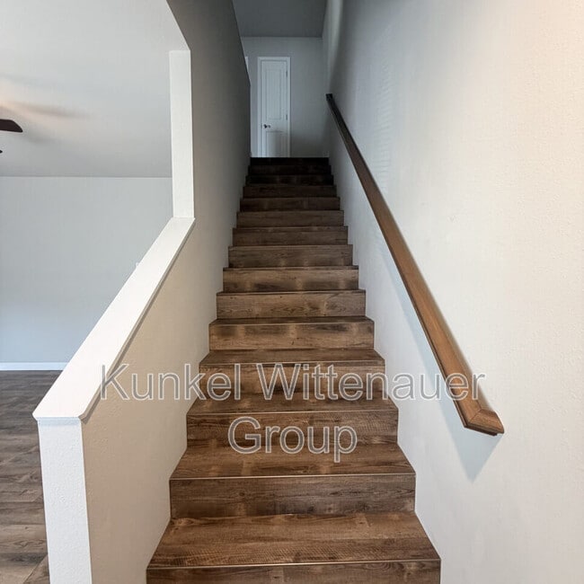 Building Photo - 8401 Allied Wy