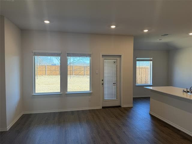 Building Photo - 2409 Anson Dr