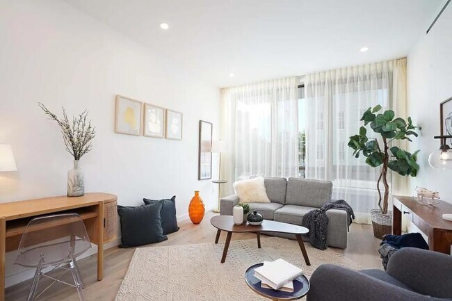 Building Photo - 1 bedroom in Brooklyn NY 11237