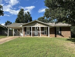Building Photo - 10554 French Fort Dr