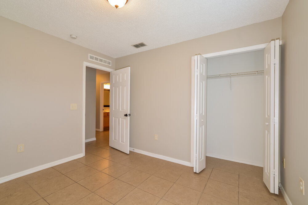 Building Photo - 2961 Elbib Dr
