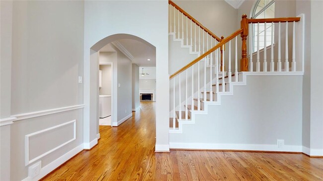 Building Photo - 6911 Lawler Ridge