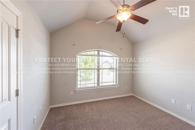 Building Photo - 1111 Tulip St