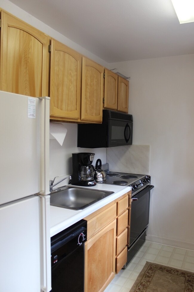 Building Photo - Studio | Powder Village | Sunriver