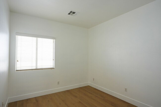 Building Photo - 5313 Wild Sunflower St