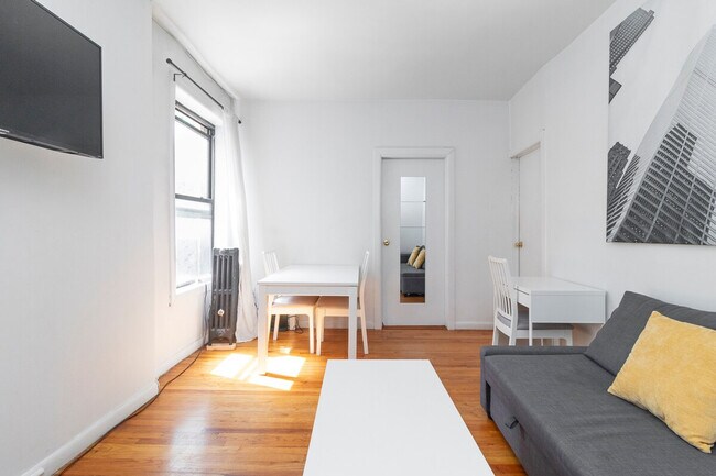 Building Photo - 315-317 East 95th Street-SI ID1032046P