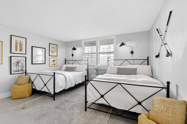 Building Photo - 3456 S Ocean Blvd