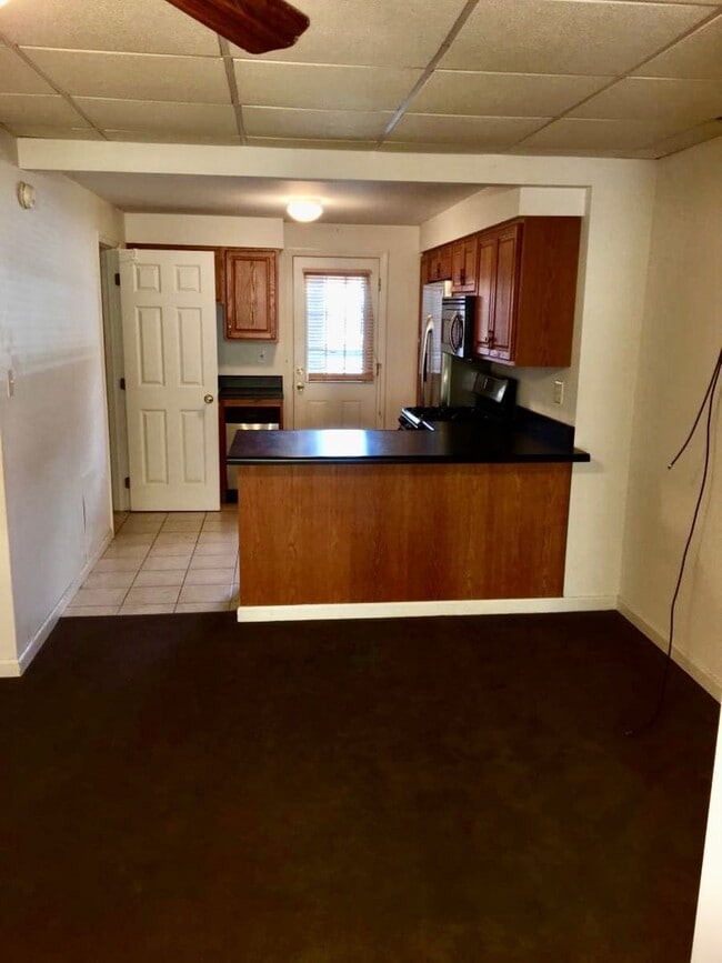 Building Photo - 107 S 12th St