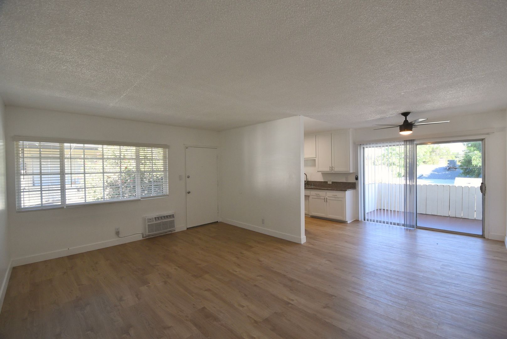 Building Photo - 5734 Hazeltine Ave