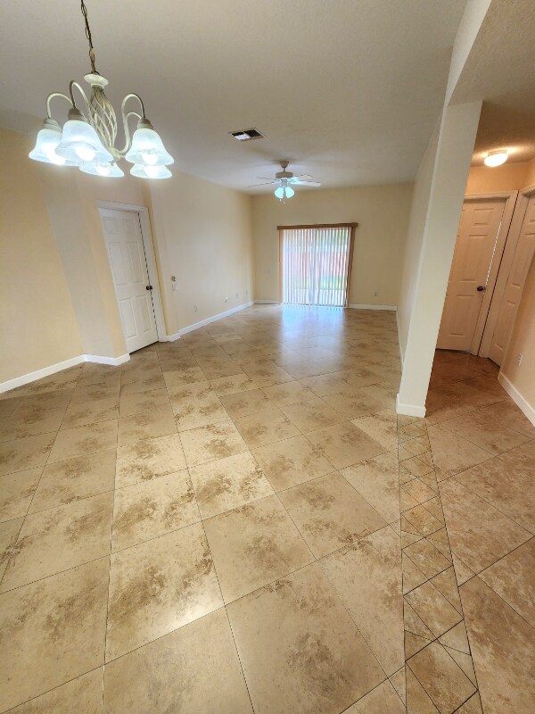 Building Photo - 3103 Crane's Cove Loop