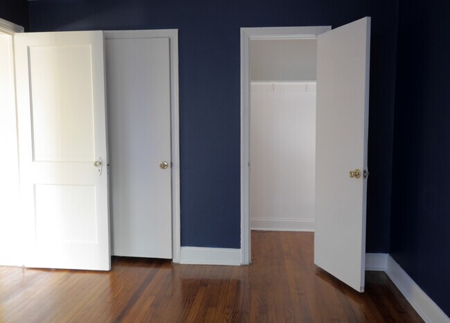 Building Photo - 8007 Garland Ave