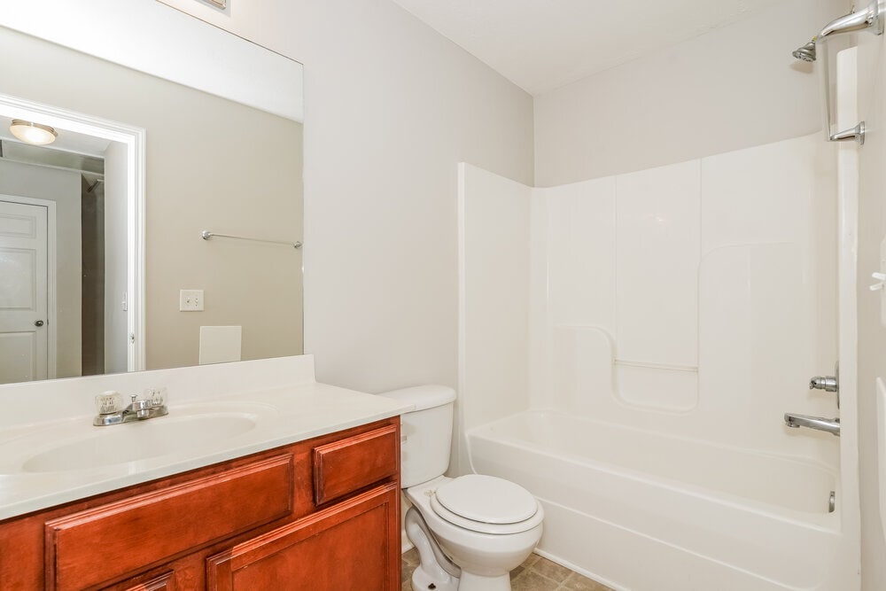 Building Photo - 8028 Logan Dr