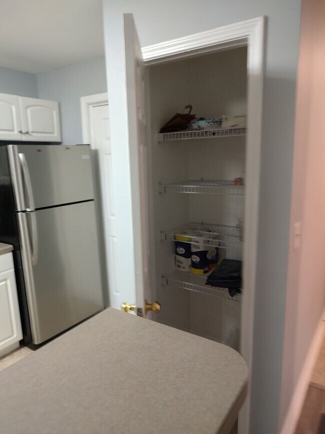 Building Photo - Westbury Estates #316