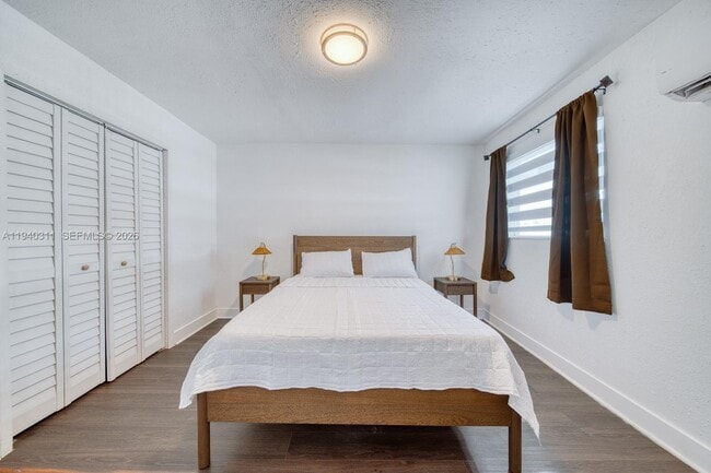 Building Photo - 2741 SW 67th Ave