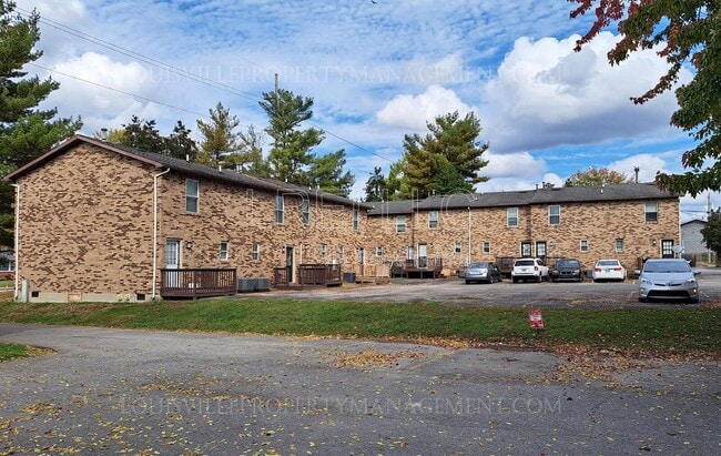 Building Photo - 3216 Hikes Ln
