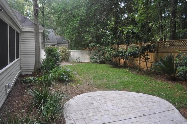 Building Photo - 5508 SW 88 Ct