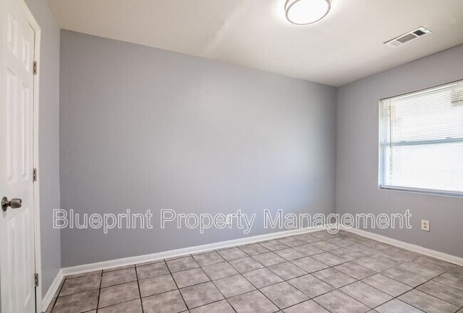 Building Photo - 1521 22nd St Ensley