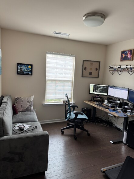 Building Photo - 2019 Auburn Leaf Ct
