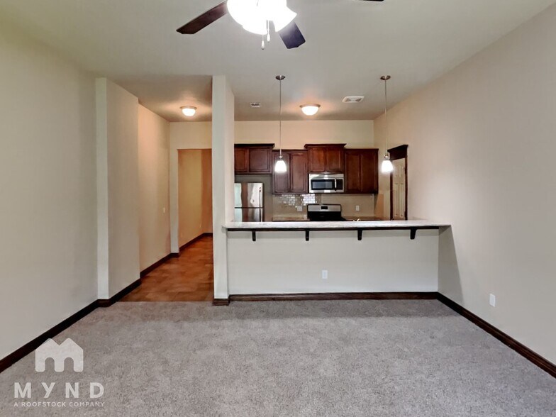 Building Photo - 18215 Manera Wy