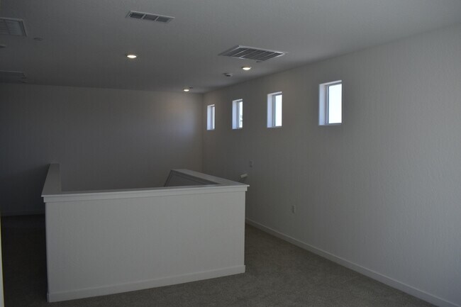Building Photo - 1184 Atlantica Dr S