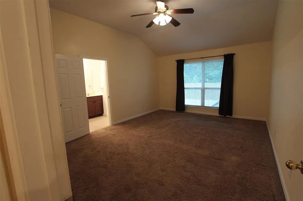 Building Photo - 22715 Bridgewater Dr