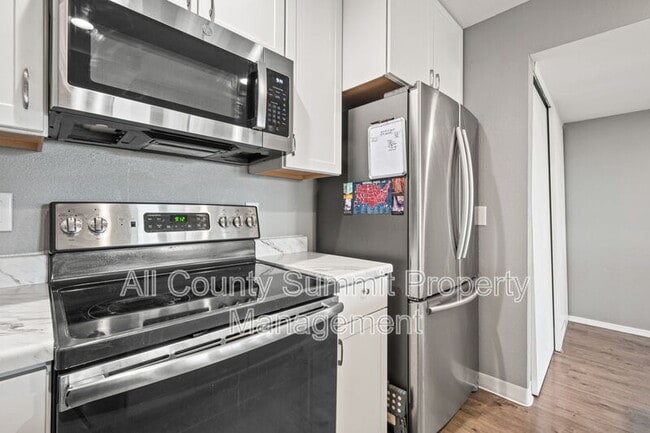 Building Photo - 12476 W Nevada Pl