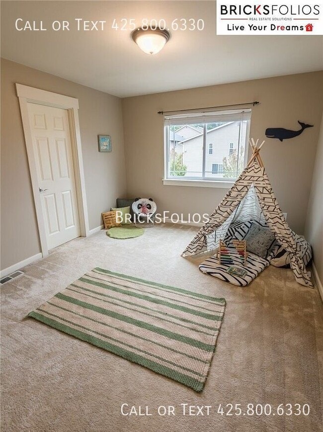 Building Photo - 22714 43rd Dr SE