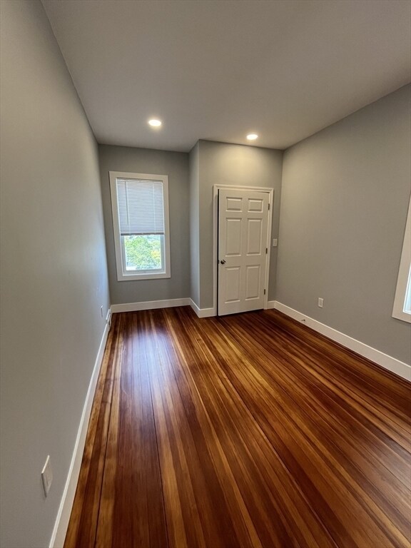 Building Photo - 31 Faywood Ave