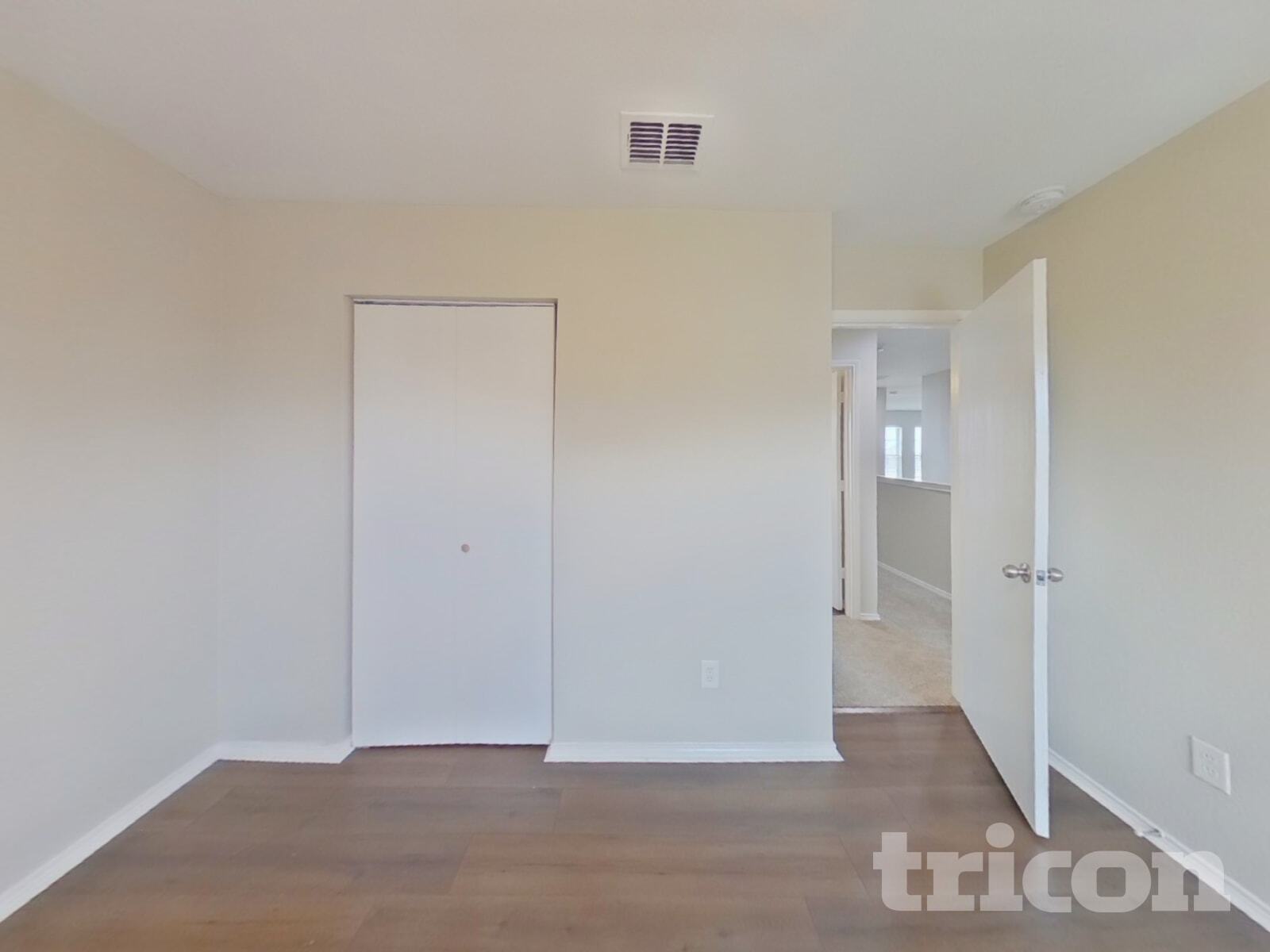 Building Photo - 1221 Dianthus Dr